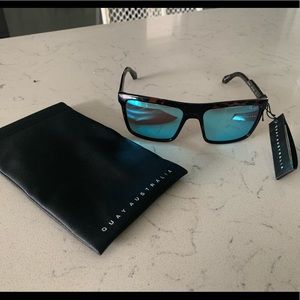 Quay Let it Run Unisex - Tortoise/Blue Flash.